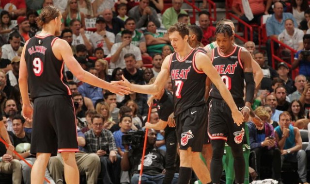  热火主场连胜遭终结无缘东部前三  